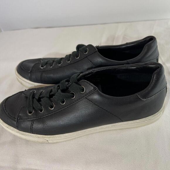 Coach Womens Shoes Size 7 B Black Leather Sneakers  Lace Up - Picture 3 of 13